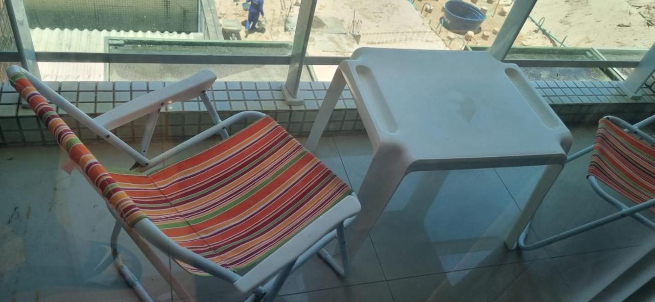 Flat 202 Com Vista Parcial Do Mar De Intermares Apartment